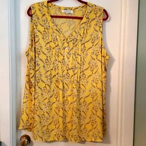 Plus size sleeveless top